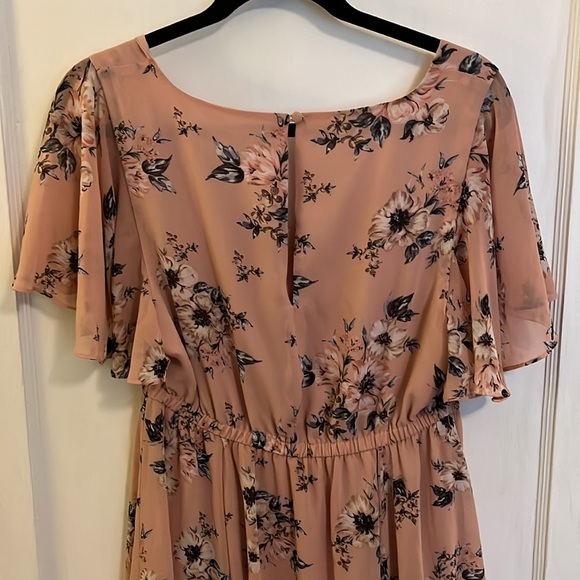 Torrid Pink Floral Dress with Flutter Sleeves (Size 0X) - Picture 3 of 5